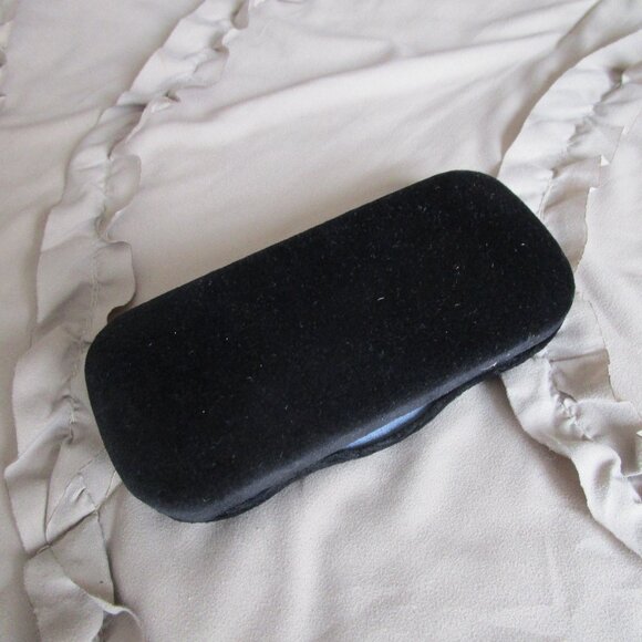 designer eyeglasses accessories - Picture 5 of 5